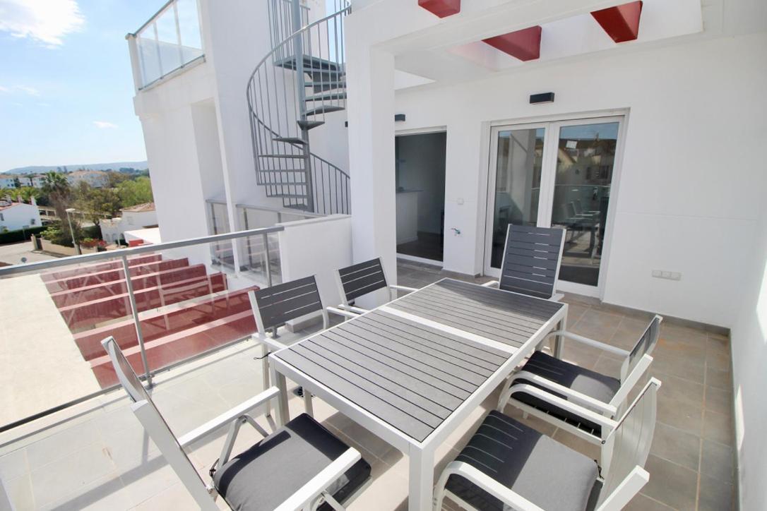 Victoria 80 By Homeprive Dénia Esterno foto