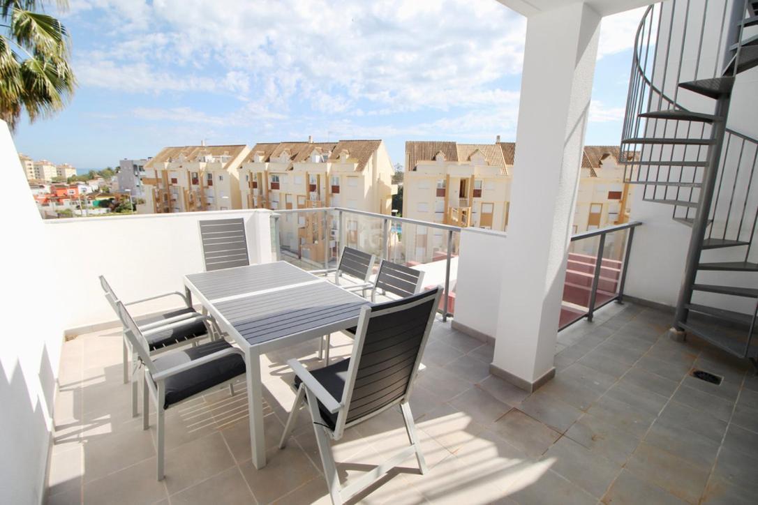 Victoria 80 By Homeprive Dénia Esterno foto